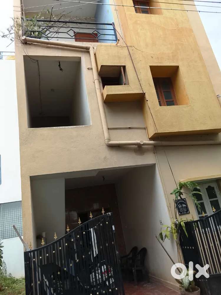 1 BHK  House for rent