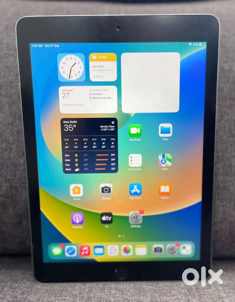 Apple ipad (5th gen) 128gb