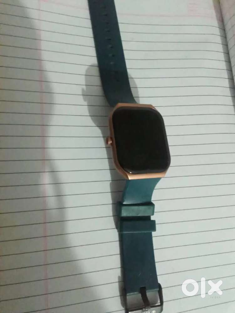 Titan new condition smart watch in low price