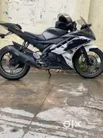 R15 v2 special edition
