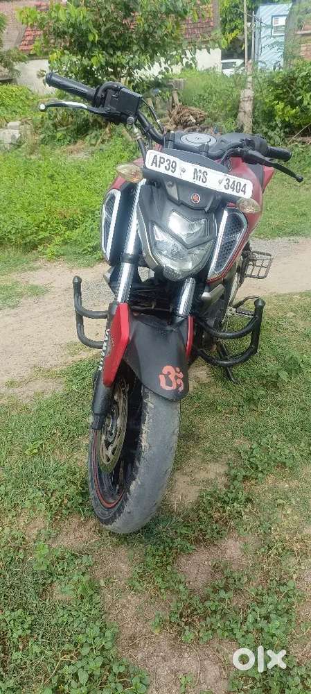 Yamaha FZs 2022 modal...msg me only intrested peoples