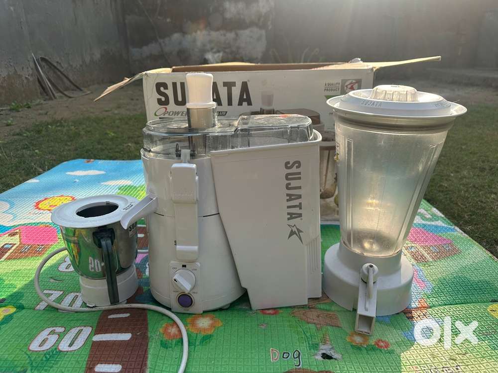 Sujata mixer grinder