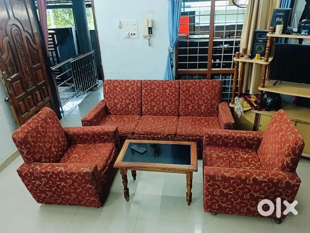 Sofa setti, sooper quality material, orange colour no shade,