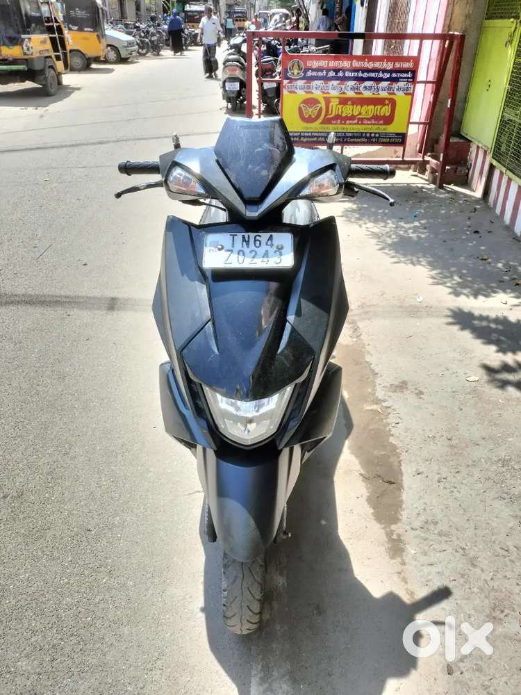 AVENIS 125 {FINANCE OPTION AVAILABLE JUST 15K INITIAL}