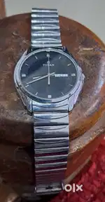 TITAN Watch