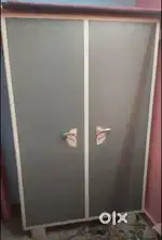 Almirah double door beeruva