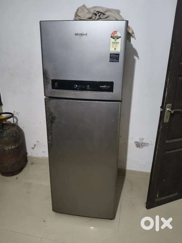 Whirlpool fridge 239 litre