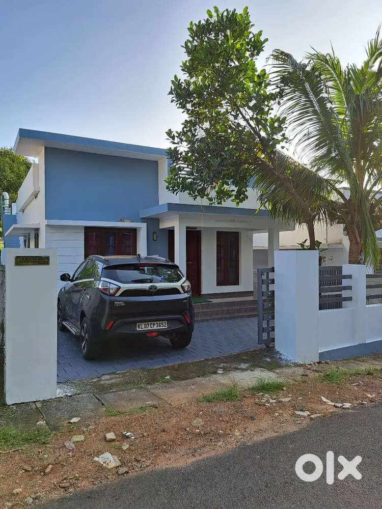 2BHK Independent House Near Ollur (Thrissur) for Immediate Sale