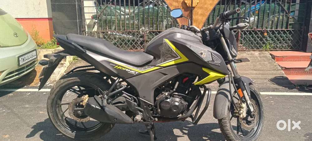 Honda hornet 2016 model