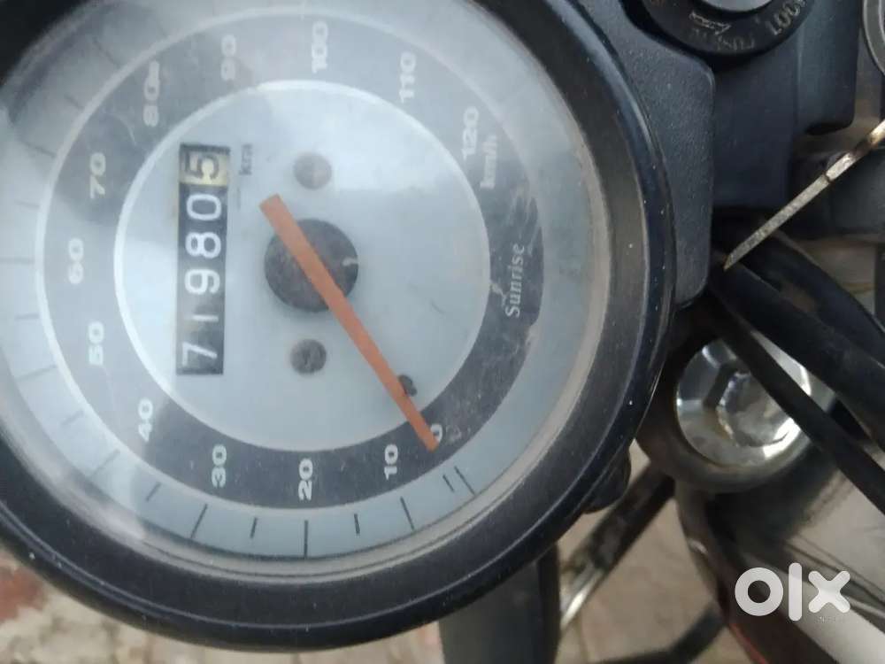 Urgent sell ਸਰਕਾਰੀ ਨੰਬਰ ਪਲੇਟ ਲੱਗੀ ਹੋਈ ਆ ਨਵੇਂ ਮਾਡਲ ਚ ਤਿਆਰ ਕੀਤਾ ਵਾ