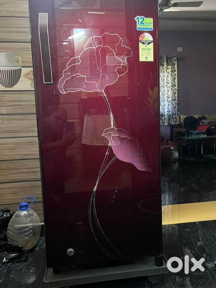 Kelvinator refrigerator for sale