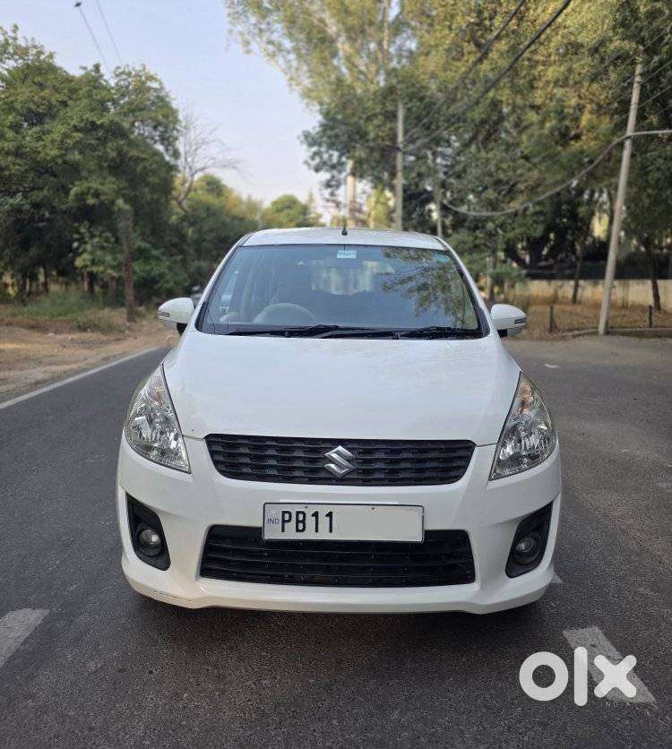 Maruti Suzuki Ertiga VXI ABS BS IV, 2013, Petrol