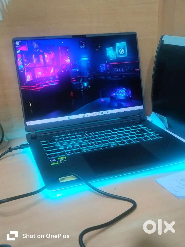 Rog Strix G16 Ultra Core 9 RTX 5070ti