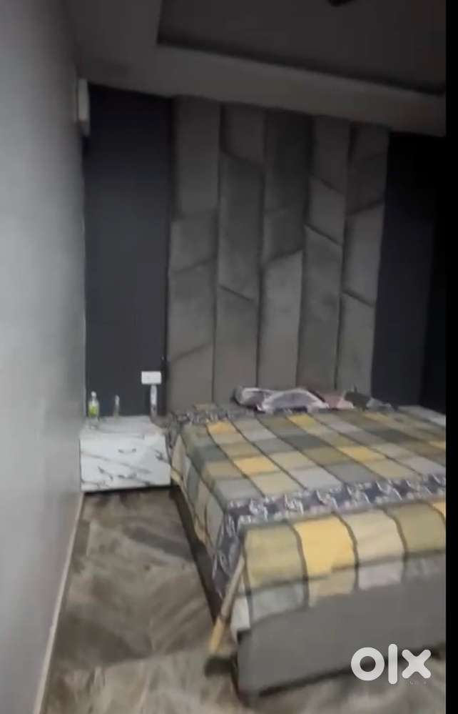 room for rent in law gate Near auto stand