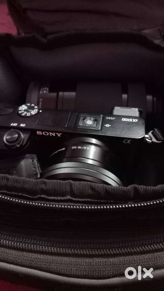 Sony alpha 6100y with kit lens of 16-50mm & also 55-210mm zoom lens