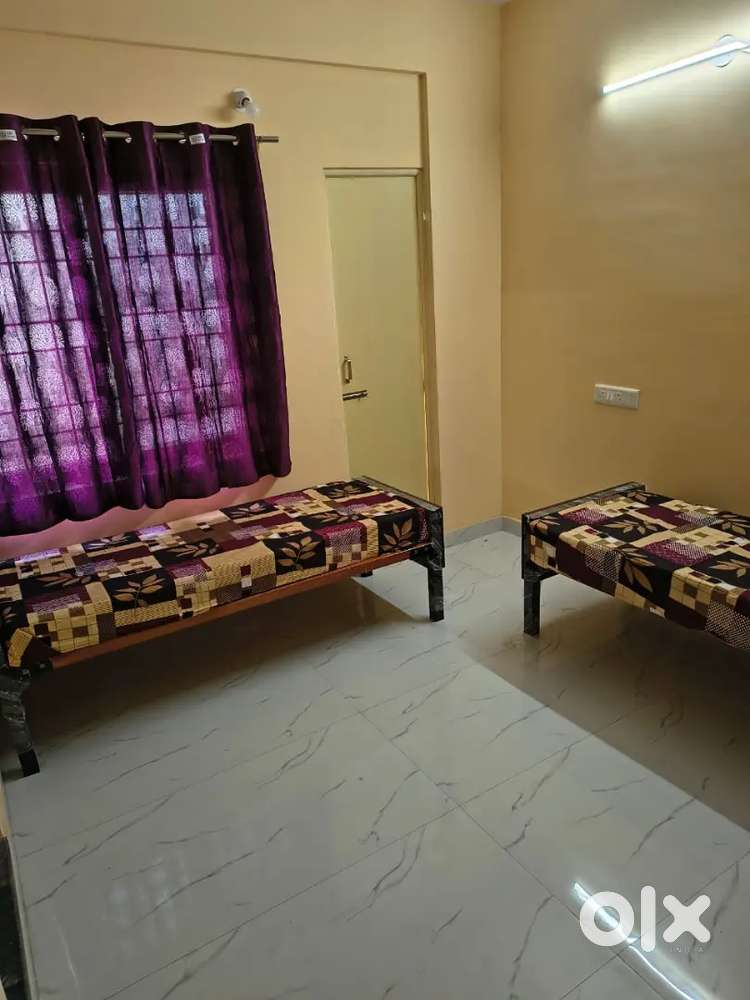 Dhanesh Reddy luxury pg for gents New Building Recently Opend