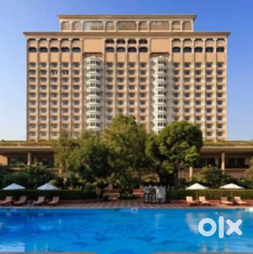 Five star hotel job for waiter