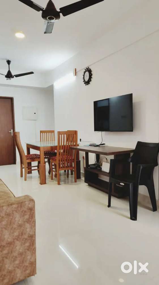 2BHK AC FULLY FURNISHED flat Near Daya Hospital THRISSUR