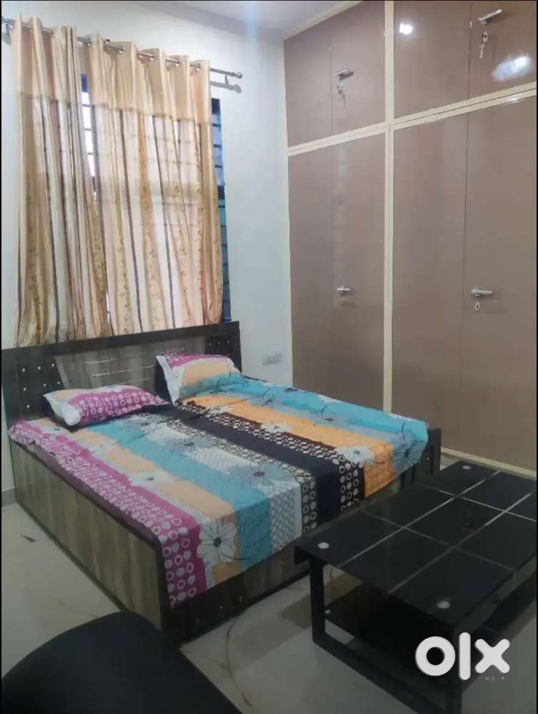 Fully furnished 1 Room set