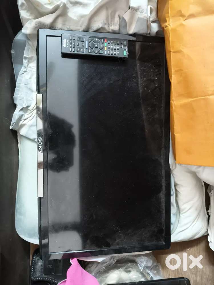 Sony led 24inch, dell projector
