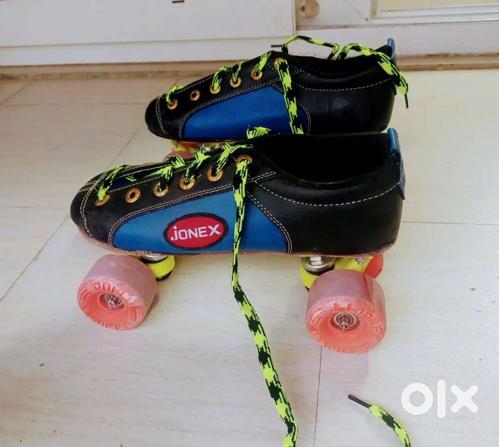 Used Skating shoes