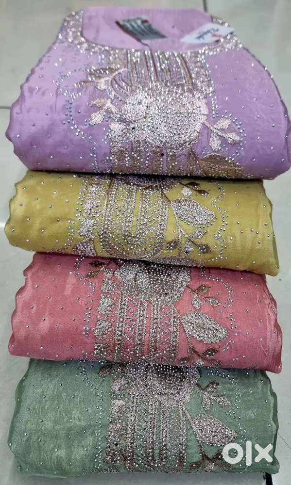 WANTED SALESMAN FOR WOMEN'S DRESS MATERIAL WHOLESALE SHOP