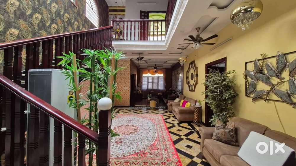 Semifurnished independendent house in Hennur main road for sale.