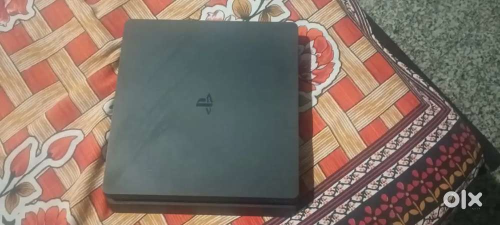 PlayStation 4 Slim 500GB