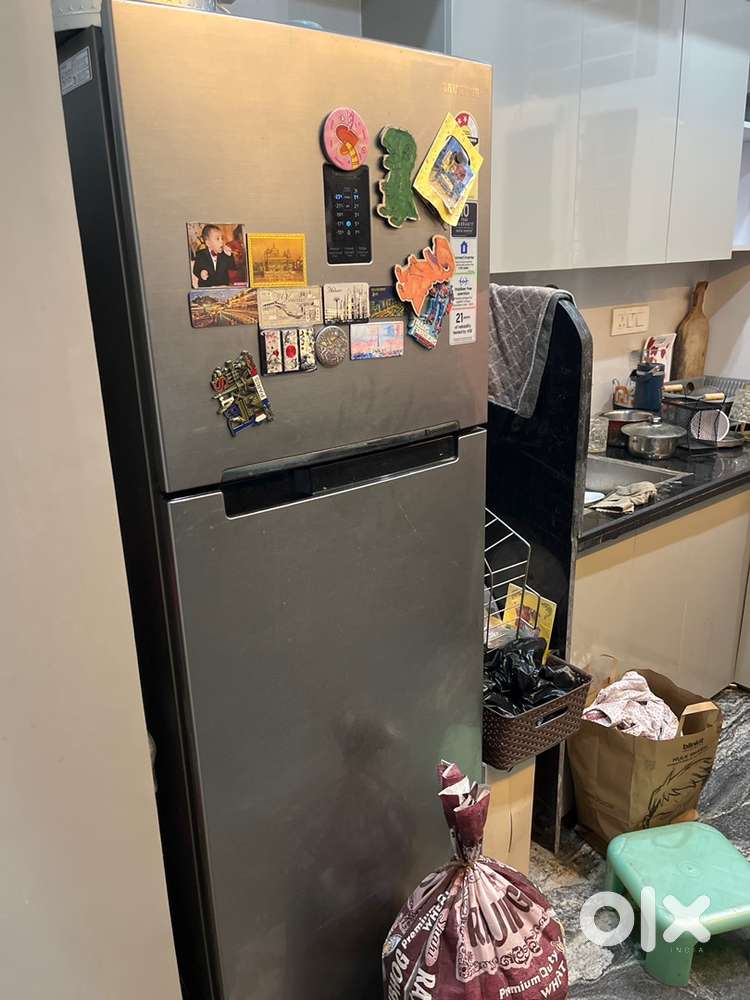 Old samsung fridge for sale in Gyan Khand 2 indirapuram