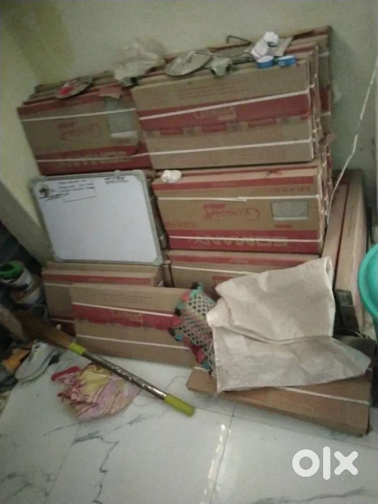 Company me bolero pickup chalani hai only day driver ki p