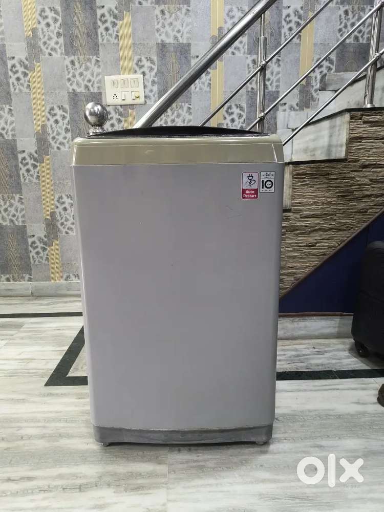 Lg 7 kg topload washing machine . Fully working