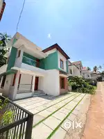Parambilbazar 5 Cent 4 Bed New Villa