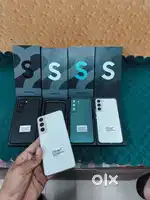 A newly samsung s22 256gb open box to s22plus limited quantity