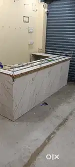 Readymade dress shop counter selfs