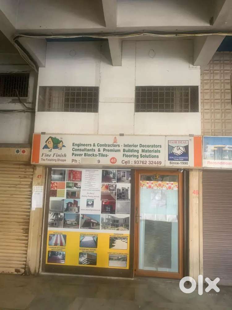 Fully furnished ready to move office w&gt;th ac