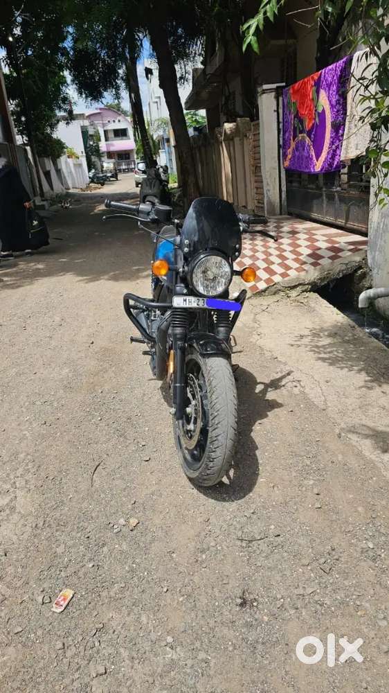 Single teacher used Hunter 350