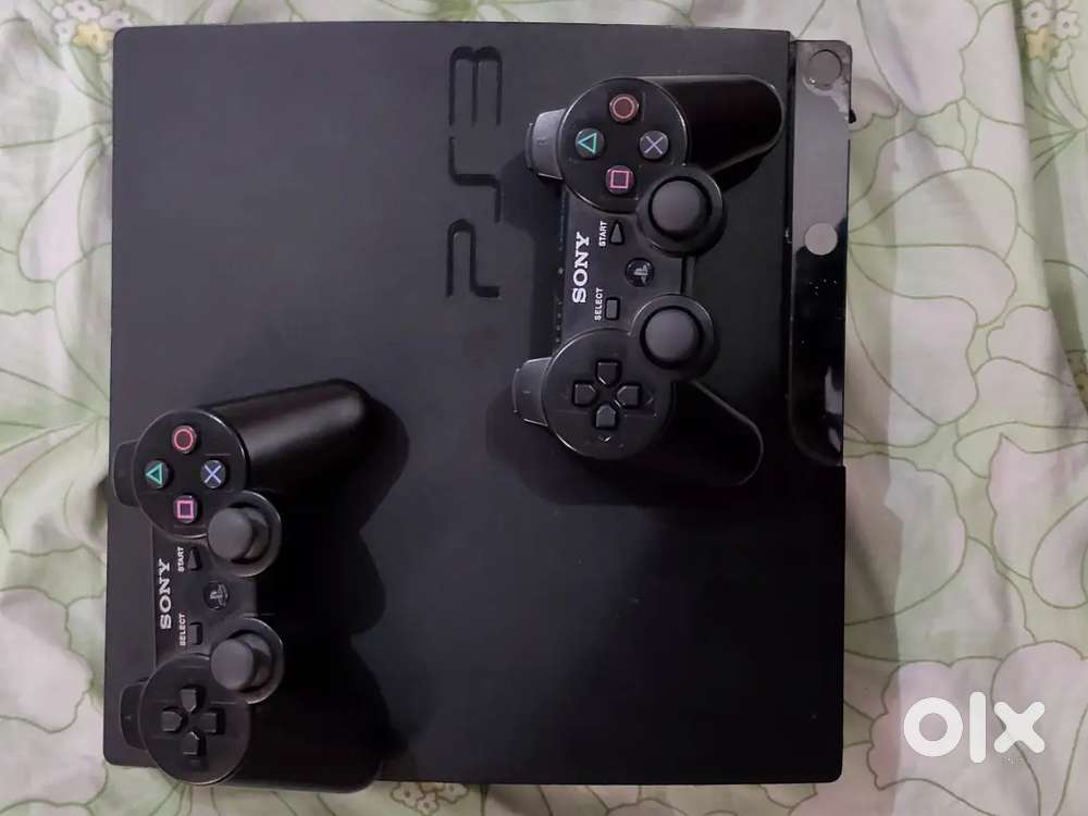 Ps3 + 2 original controllers and all necessary cables