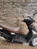 Mahindra gusto 125cc scooty in good condition