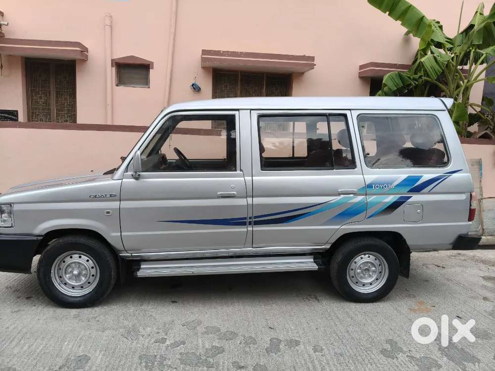 Toyota Qualis 2004 Diesel Well Maintained