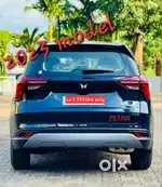 Mahindra XUV700 2.0 AX 5 Petrol MT 7 Str, 2025, Petrol