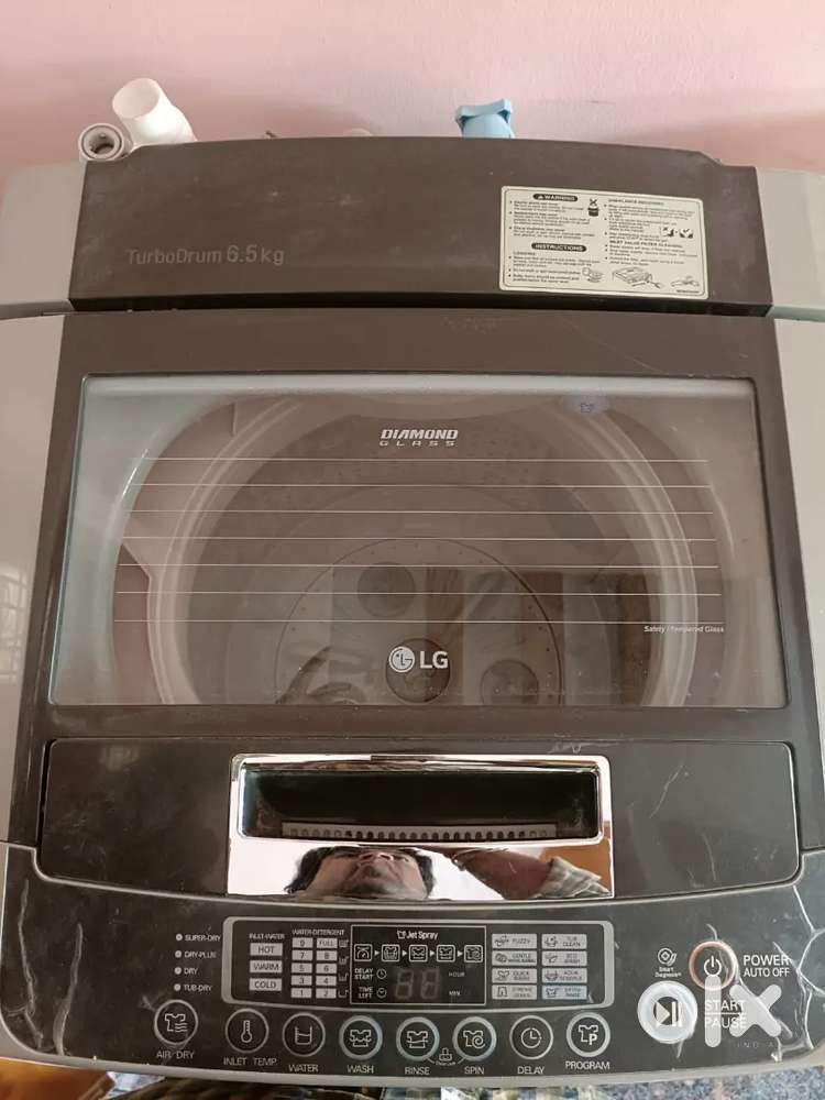 LG 6.5 kg 2 years old washing machine super condition price negotiable