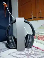Headphones sell