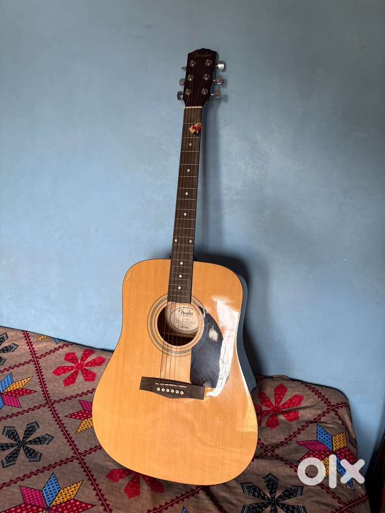 Full size Fender Guitar