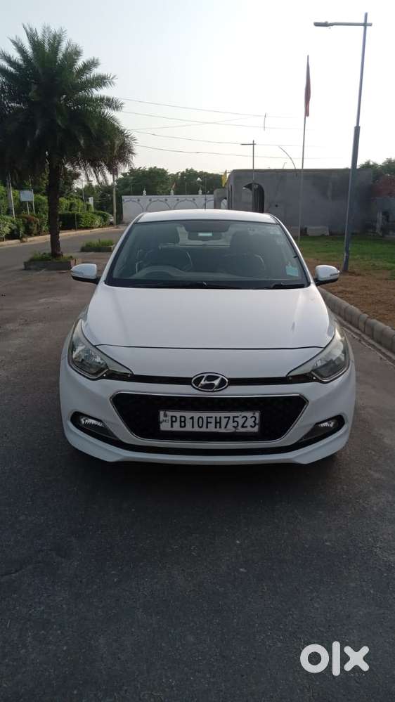 Hyundai Elite i20 Sportz 1.4 Special Edition, 2015, Diesel