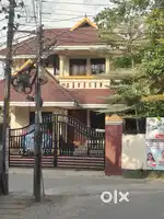 House' for sale petta thripunithra