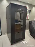 Delta 42U Server Rack (69 Inch)