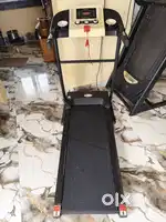 Power max brand treadmill good running conditions