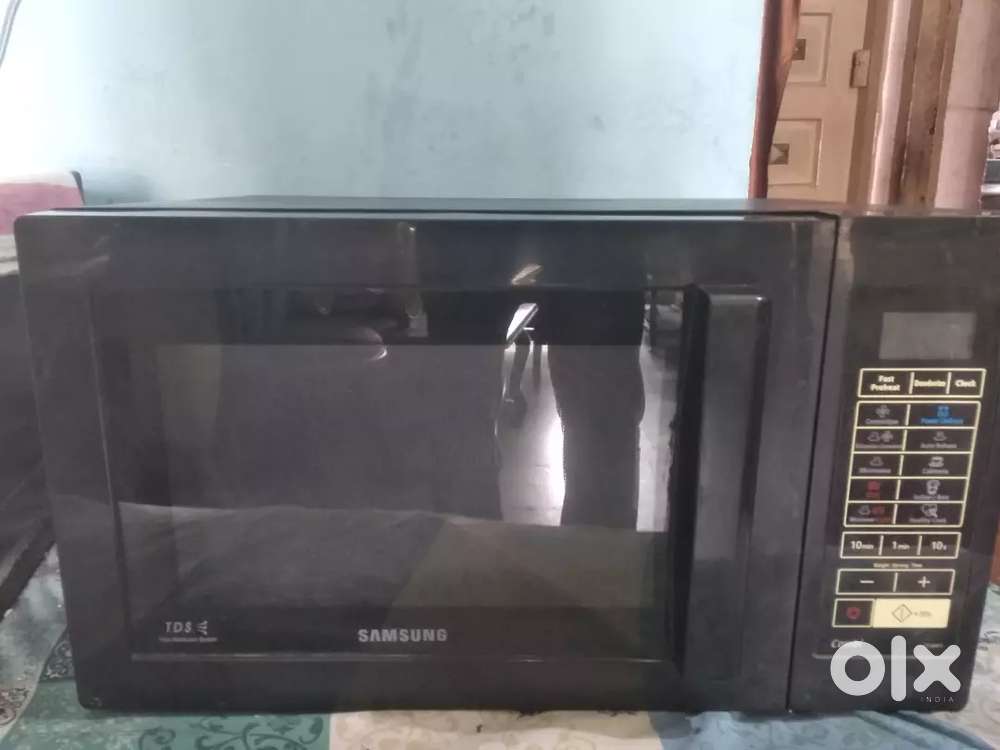 Microwave Oven