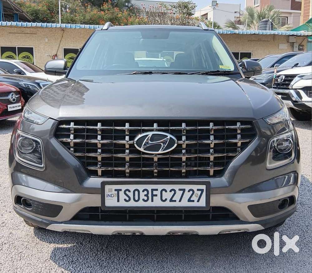 Hyundai Venue SX MT, 2021, Petrol
