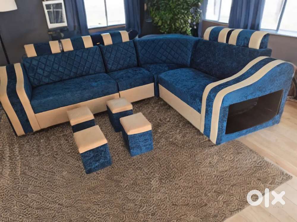 Premium quality original showroom sofa set